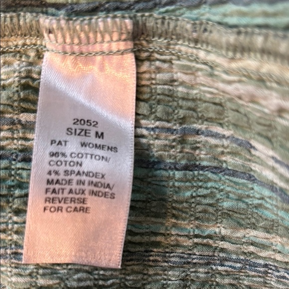 Vintage Woolrich Crinkle Fabric Blue and Green Button Down with Short Sleeves - Picture 5 of 8